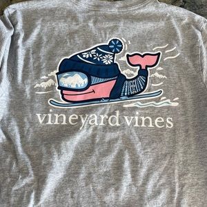 Vinyard Vines long sleeve tee ❄️